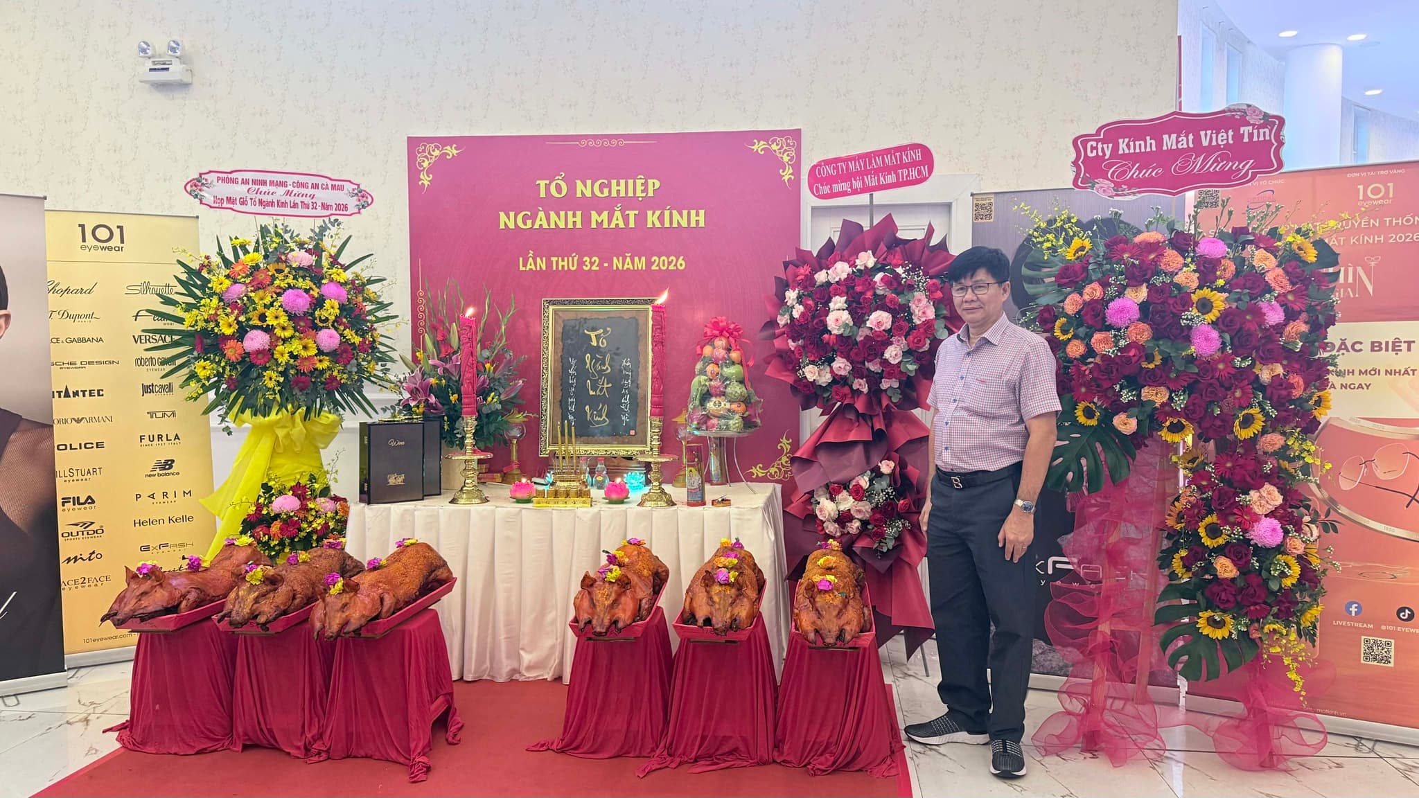 Tham dự Giỗ tổ ngành Mắt kính lần thứ 32